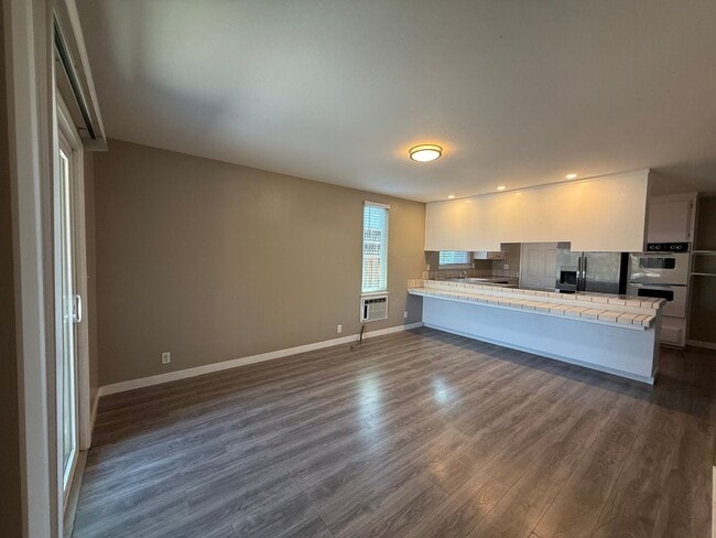 Building Photo - CAMPBELL - Open floor plan with separate f...