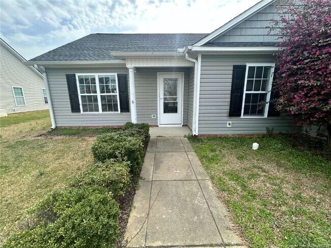 Building Photo - 231 Brightwood Dr