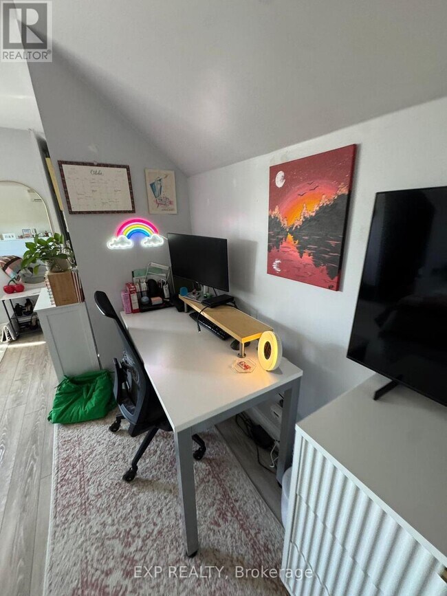 Photo du bâtiment - 1594 Dupont St