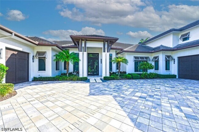 Foto del edificio - 727 Buttonbush Ln