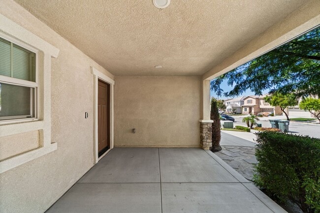 Building Photo - 6997 Alderwood Dr