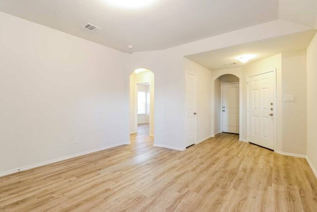 Foto del edificio - 13940 Woodway Crossing Ln