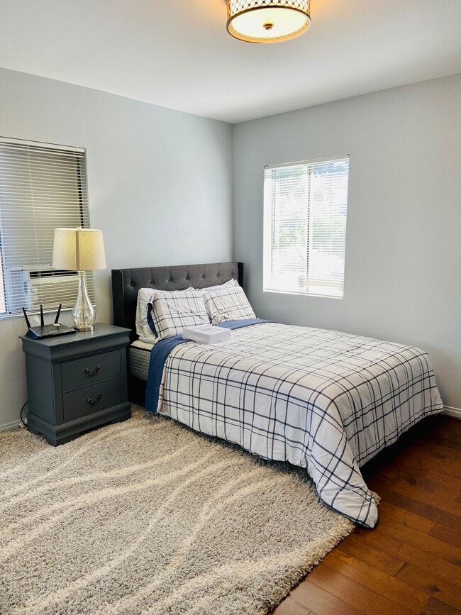 Furnished 1bedroom 1 bath in Atwater Village - 4058 Garden Ave