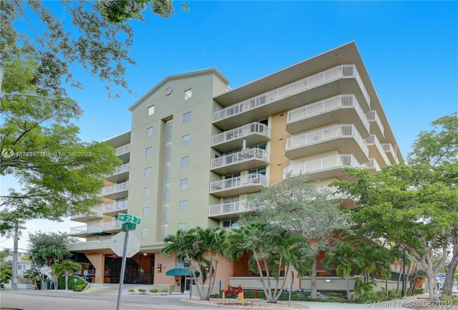 Building Photo - 1650 Coral Way