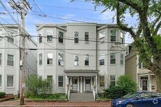 Building Photo - 64 Pleasant St