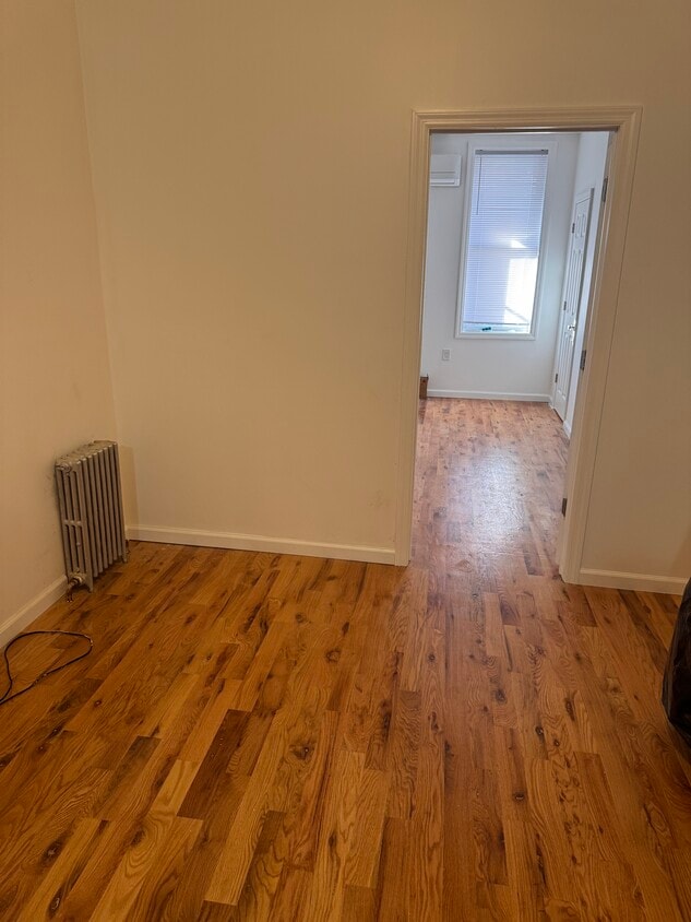 Foto del edificio - 686 Woodward Ave