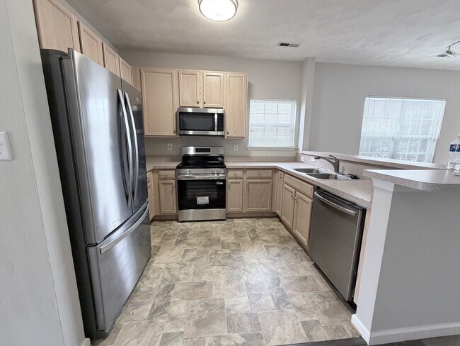 Building Photo - 2396 Bizzone Cir