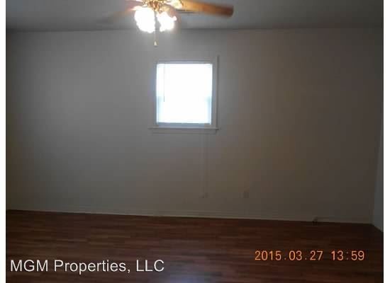 Building Photo - 1436 Broadway Ave