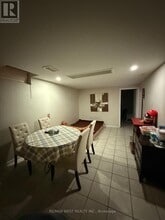 Building Photo - 49 Sandmere Ave