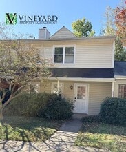 Building Photo - 6055 Sand Wedge Cir