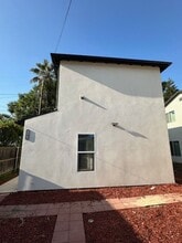 Building Photo - 19434 Keswick St