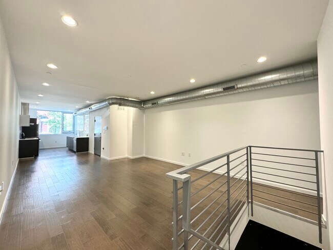 Foto del edificio - 1441 N 7th St