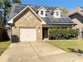 Building Photo - 8935 Lyndonnille Falls Ln