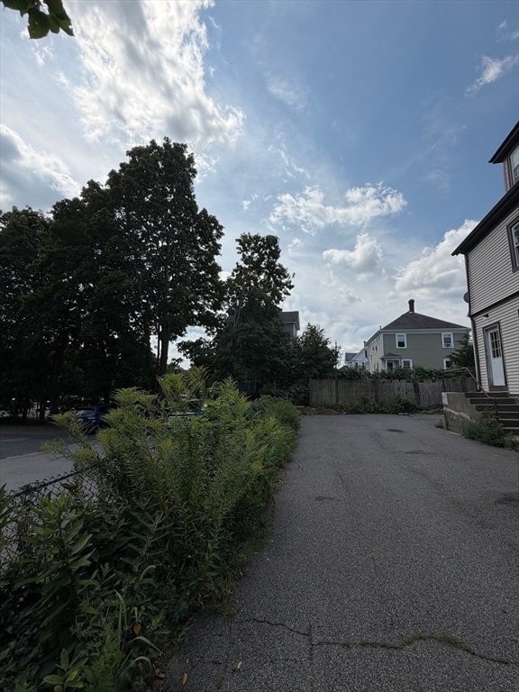 Building Photo - 253 Whitwell St