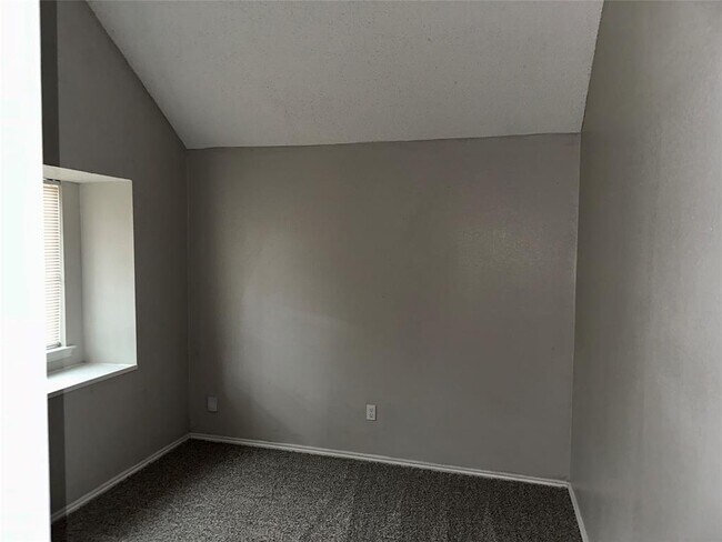 Foto del edificio - 4307 Scarsdale Ln