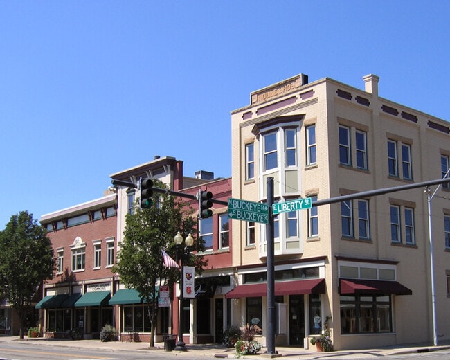 Building Photo - 112 N Buckeye St
