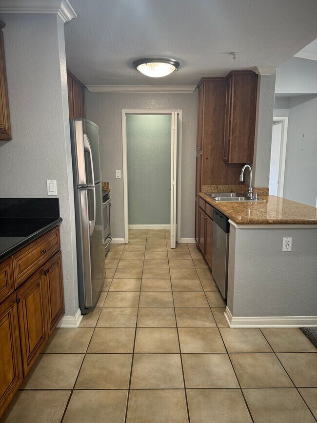 Foto del edificio - 2 Bedroom 2 Bathroom Condo in Corona Hills...