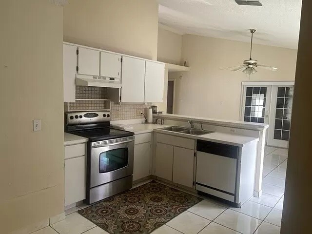Building Photo - 7415 Marseille Cir