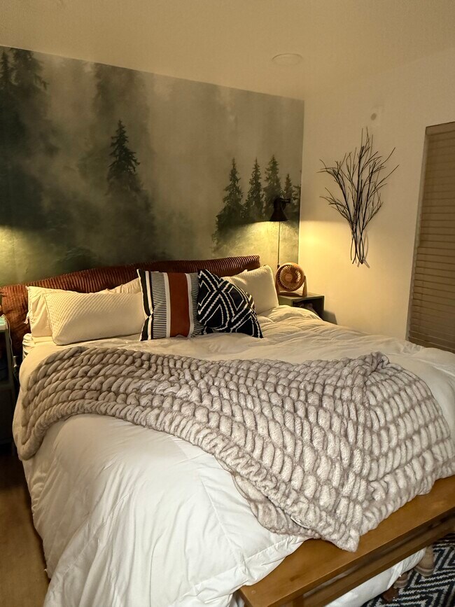 Foto del edificio - 443 Kane Creek Blvd