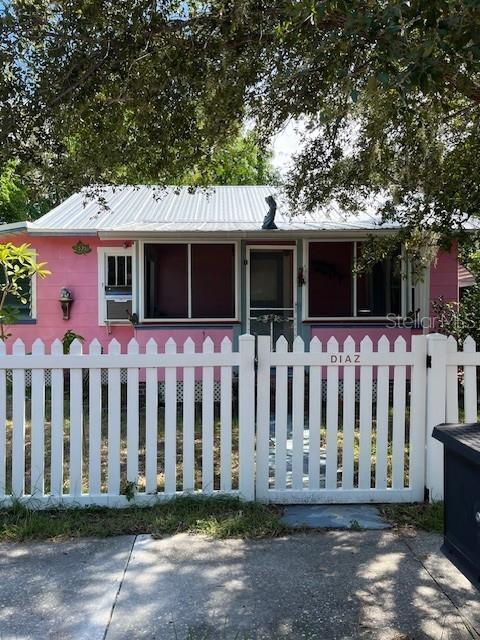 Foto principal - 535 Wilkie St