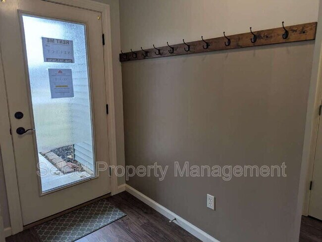 Foto del edificio - 14933 Towne Gardens Dr