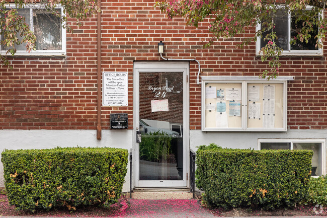 Entrance - Chestnut Village Condominiums