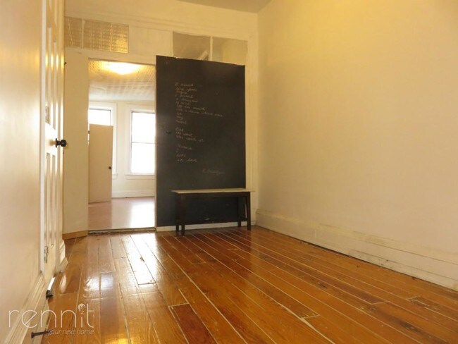 Foto del edificio - 318 Jefferson St