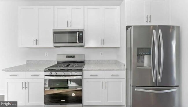 Building Photo - 302 Furgeson Ln