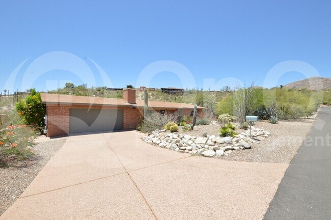 Building Photo - 6815 N Cascade Spring Pl