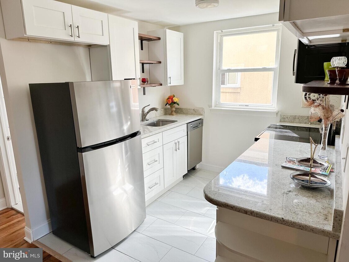 104 Clement Rd Unit D, Oreland, PA 19075 Apartment for Rent in