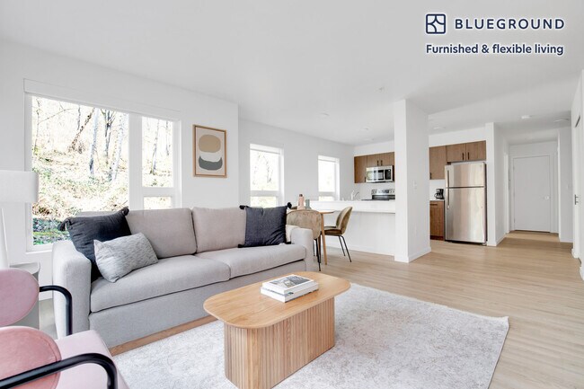 Foto del edificio - 2615 25th Ave S