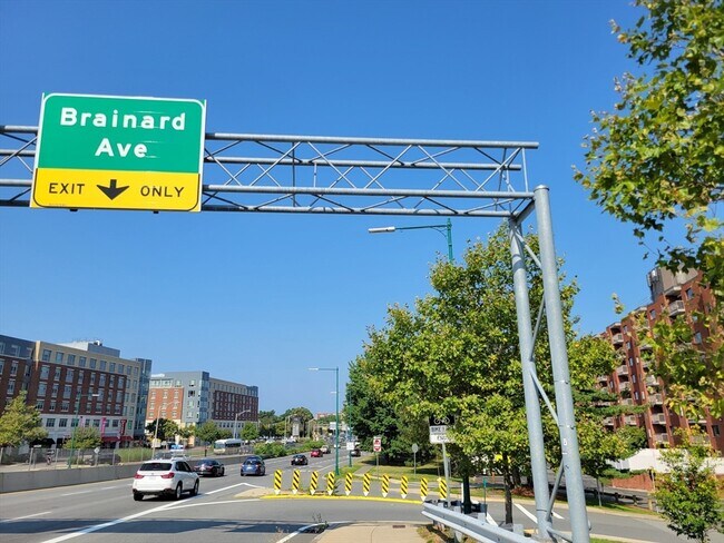 Foto del edificio - 30 Revere Beach Pkwy