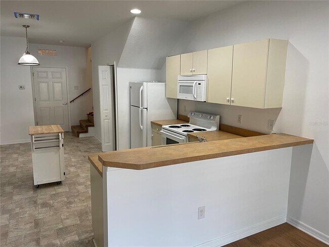 Building Photo - 1019 Creek Park Ct
