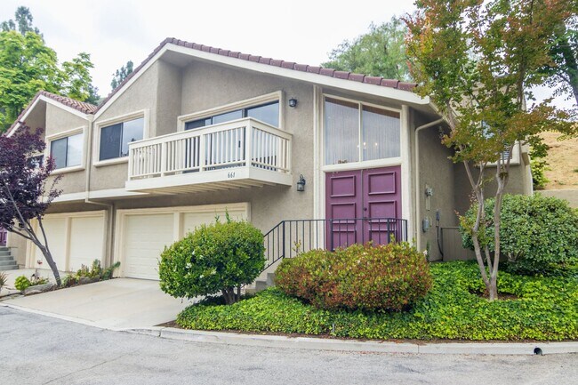 Foto del edificio - Beautiful two-bedroom, two-bath home in Oa...