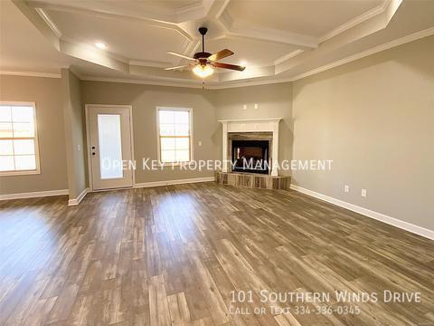 Building Photo - Beautiful New 3-Bedroom Home in a Quiet Ne...