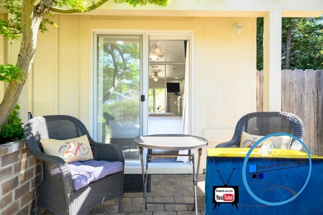 Building Photo - Benicia 1BD Garden Oasis