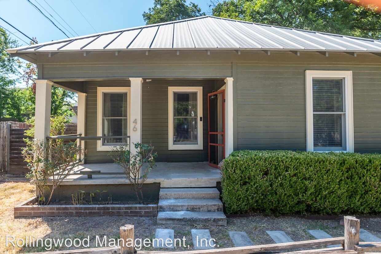 Primary Photo - 1 br, 1 bath House - 46 Chicon St