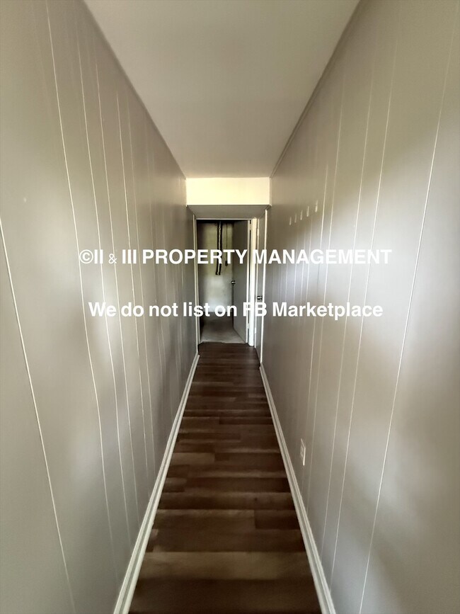 Foto del edificio - 8322 Kessler St