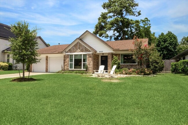 Building Photo - 14122 Queensbury Ln