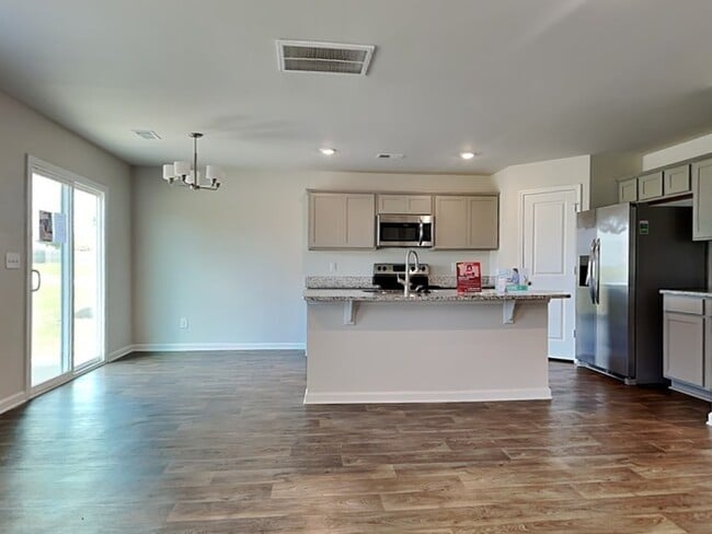 Building Photo - 469 Red Poll Wy