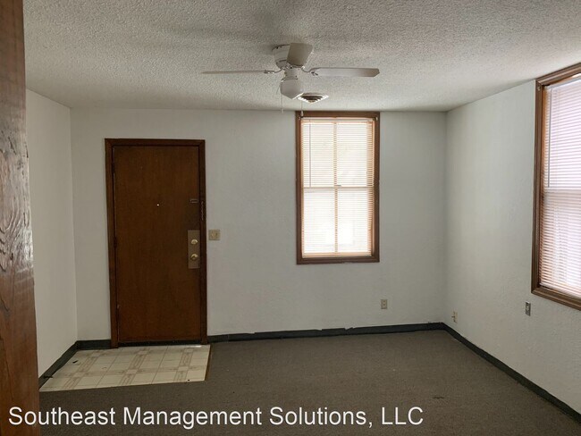Building Photo - 4 br, 1 bath House - 708 S. Ellis