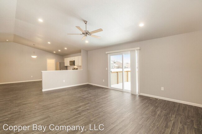 Building Photo - 4 br, 2 bath House - 1639 Garfield Court