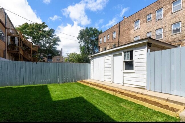 Foto del edificio - 1234 W Albion Ave