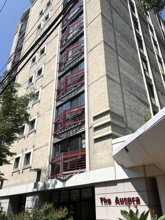 Foto del edificio - 7923 Eastern Ave NW