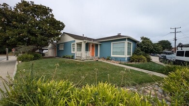 Building Photo - 203 Seaview Ave
