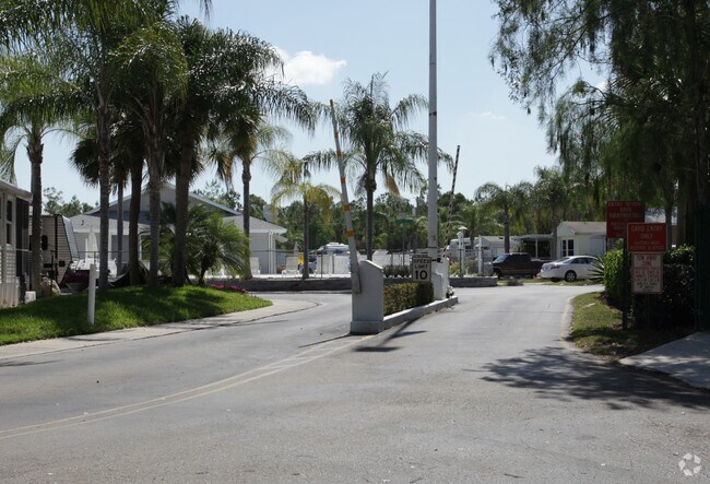 Foto del edificio - Panther’s Walk Mobile Home Park & RV Resort