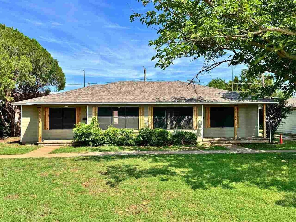 Foto principal - 4119 Faith Rd
