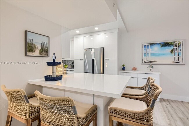 Foto del edificio - 2501 S Ocean Dr