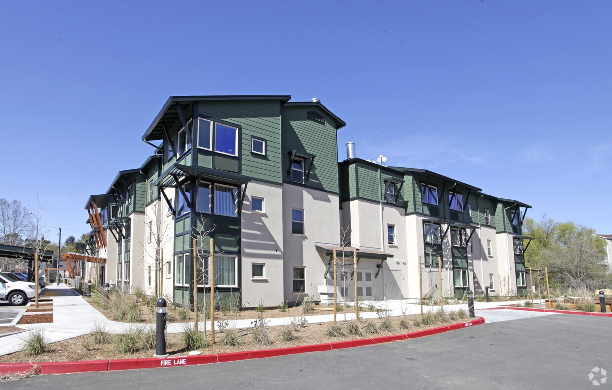 Foto del edificio - Warner Creek Senior Housing