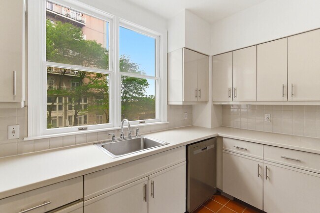 Foto del edificio - 204 Shearwater Ct W